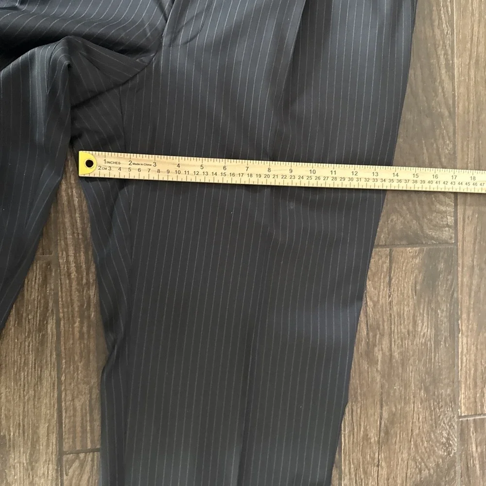 Daniel Cremieux Loro Piana Suit 44R 38x30 Gray Pinstripe Super 130's Wool Canada